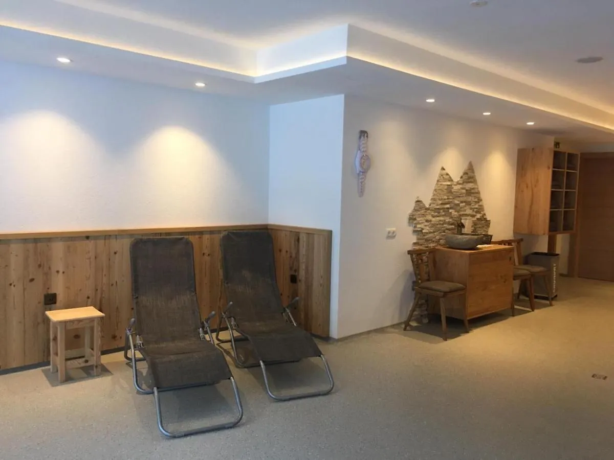 Apart Andrea Ischgl
